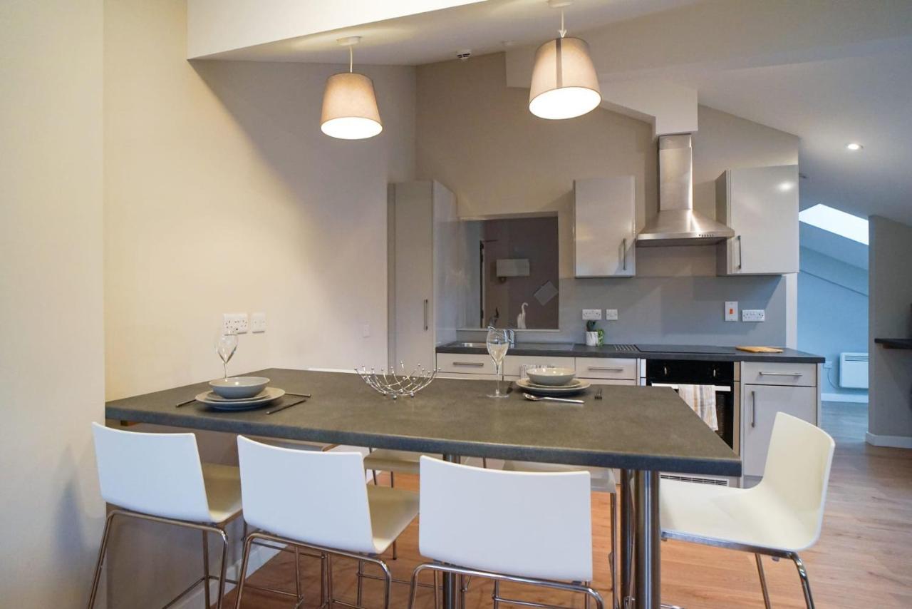 1 Bedroom Apartments, Studios And Ensuite Bedrooms With Shared Kitchen At Centro House In Stirling Eksteriør billede