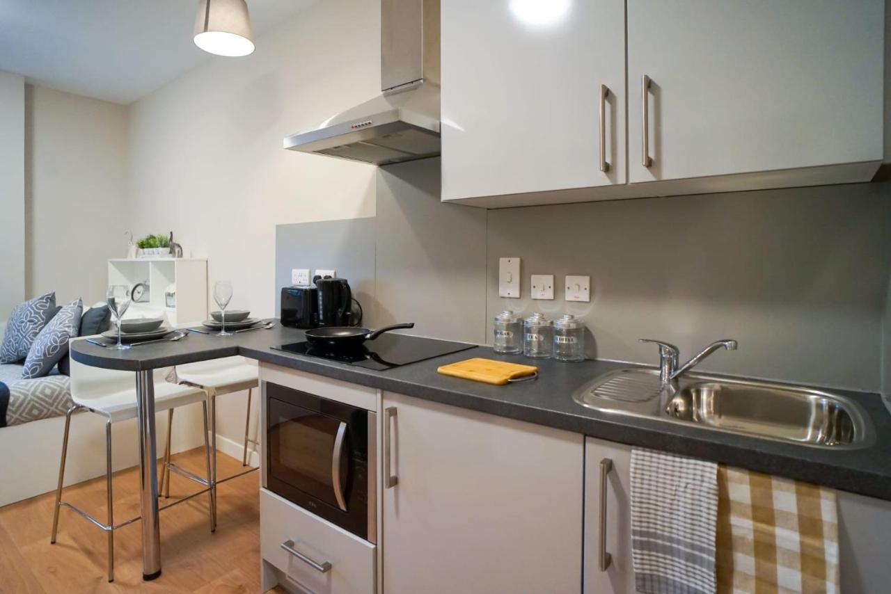 1 Bedroom Apartments, Studios And Ensuite Bedrooms With Shared Kitchen At Centro House In Stirling Eksteriør billede