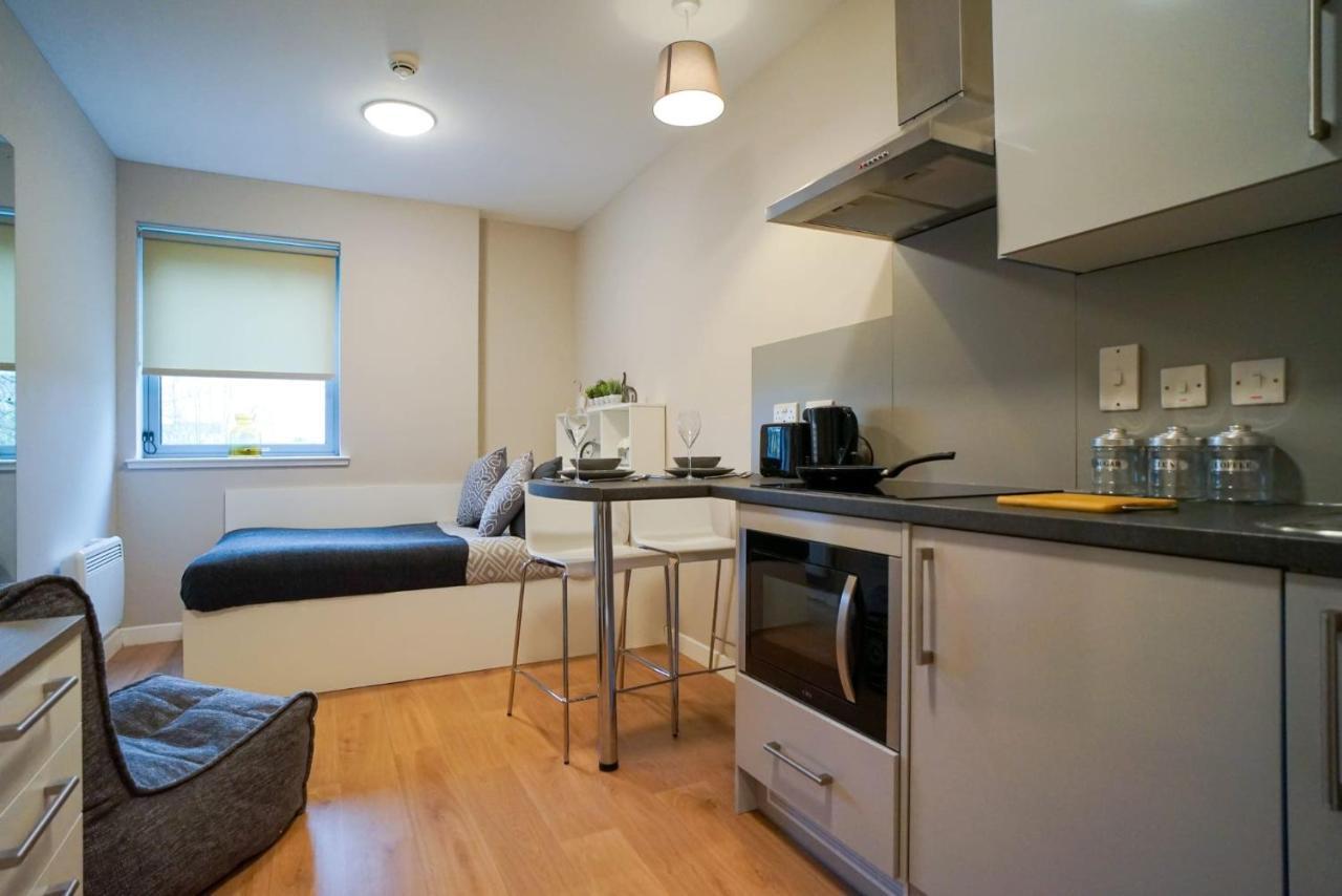 1 Bedroom Apartments, Studios And Ensuite Bedrooms With Shared Kitchen At Centro House In Stirling Eksteriør billede